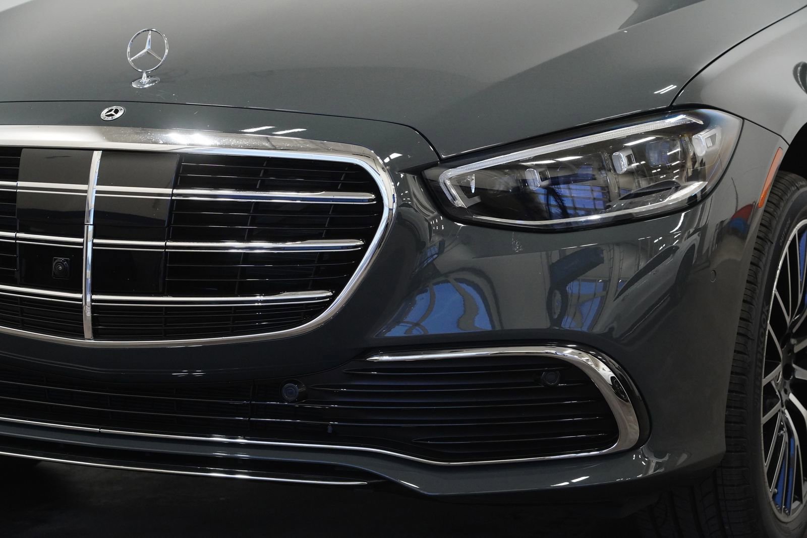 New 2026 Mercedes-Benz S 580 4MATIC Sedan image 11