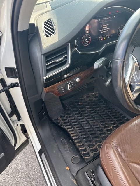 Used 2017 Audi Q7 3.0T Prestige w/ Prestige Package image 9