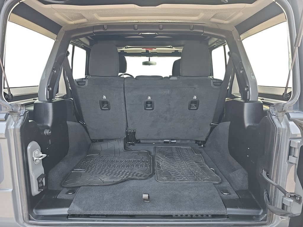 Used 2021 Jeep Wrangler Unlimited Sport AWD/4WD image 29
