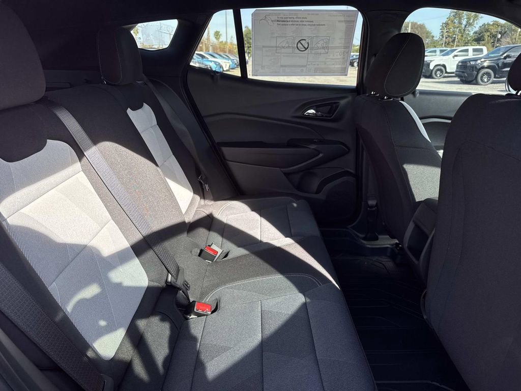 New 2026 Chevrolet Trax RS image 9