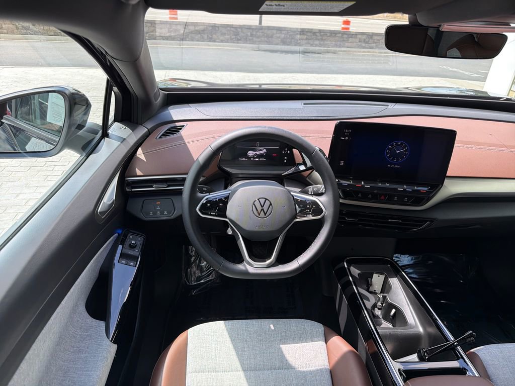 Used 2023 Volkswagen ID.4 Pro AWD/4WD image 16