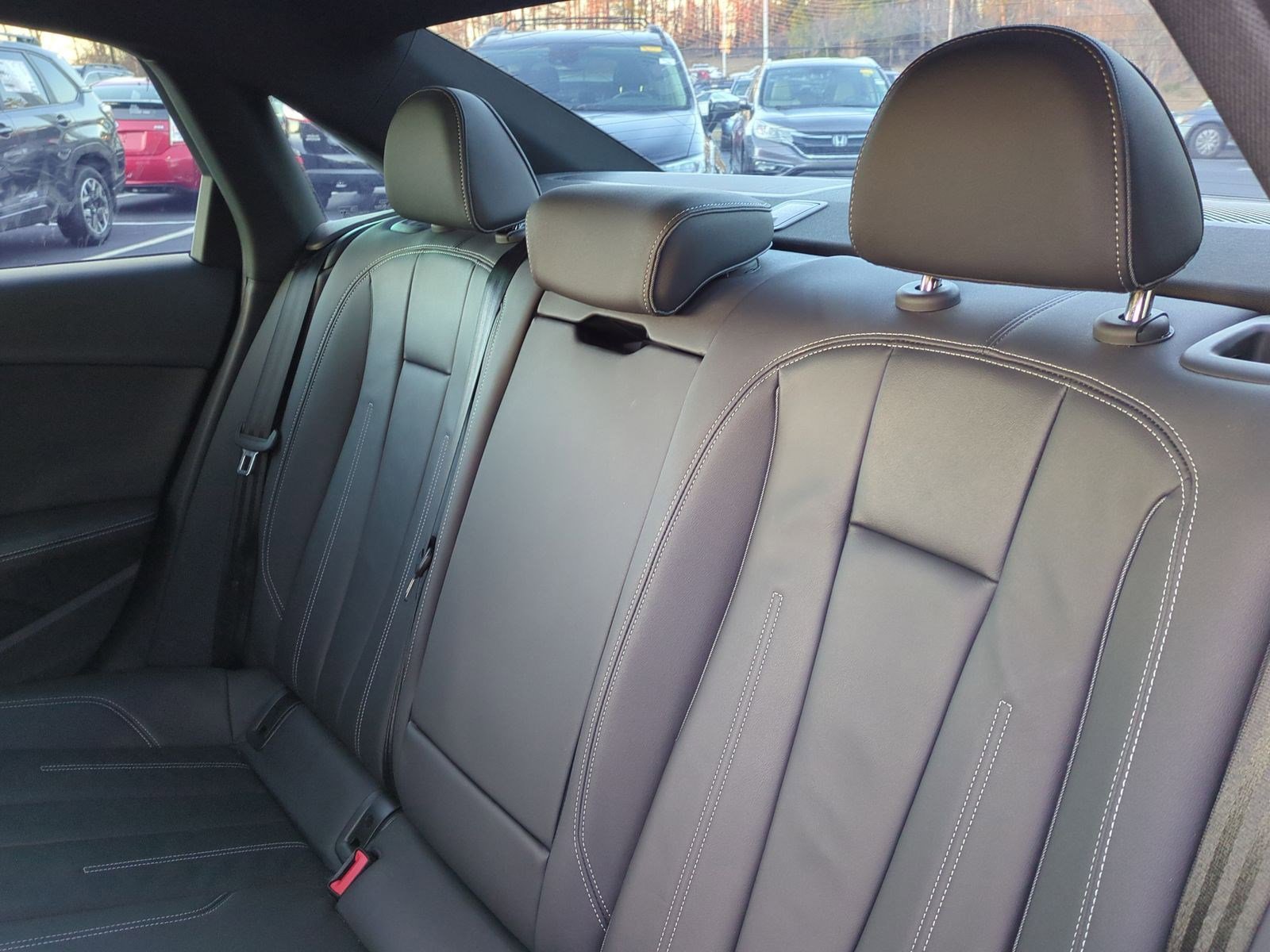 Used 2022 Audi A4 2.0T Premium Plus w/ Premium Plus Package image 31