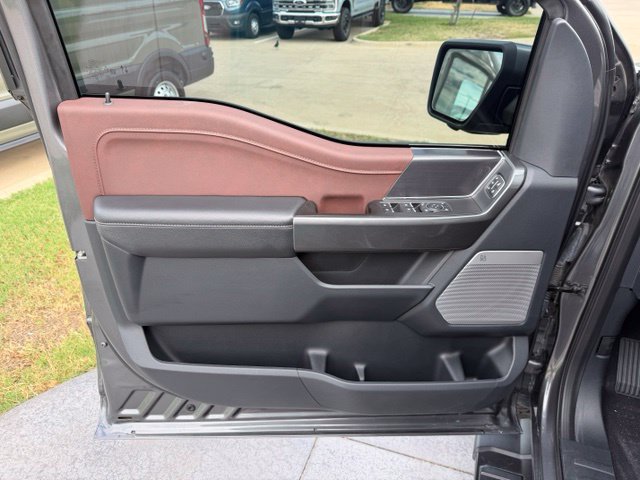Used 2023 Ford F150 Lariat AWD/4WD image 9