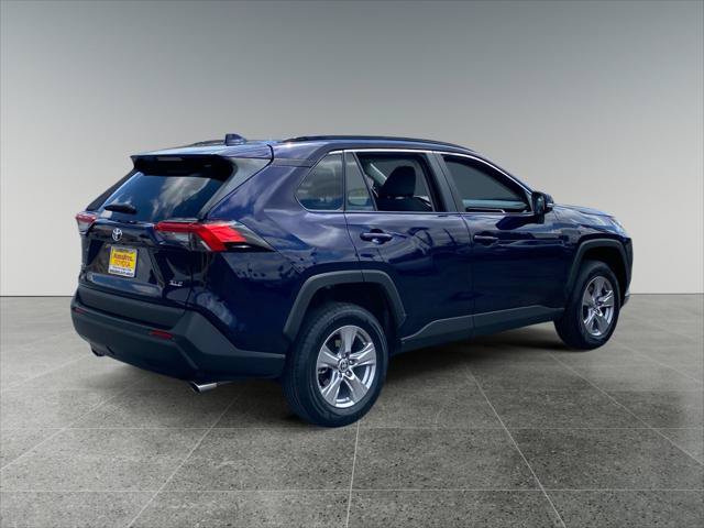 Certified 2025 Toyota RAV4 XLE FWD image 5