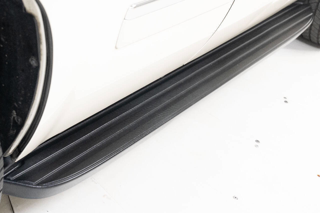 Used 2010 GMC Yukon SLT image 70