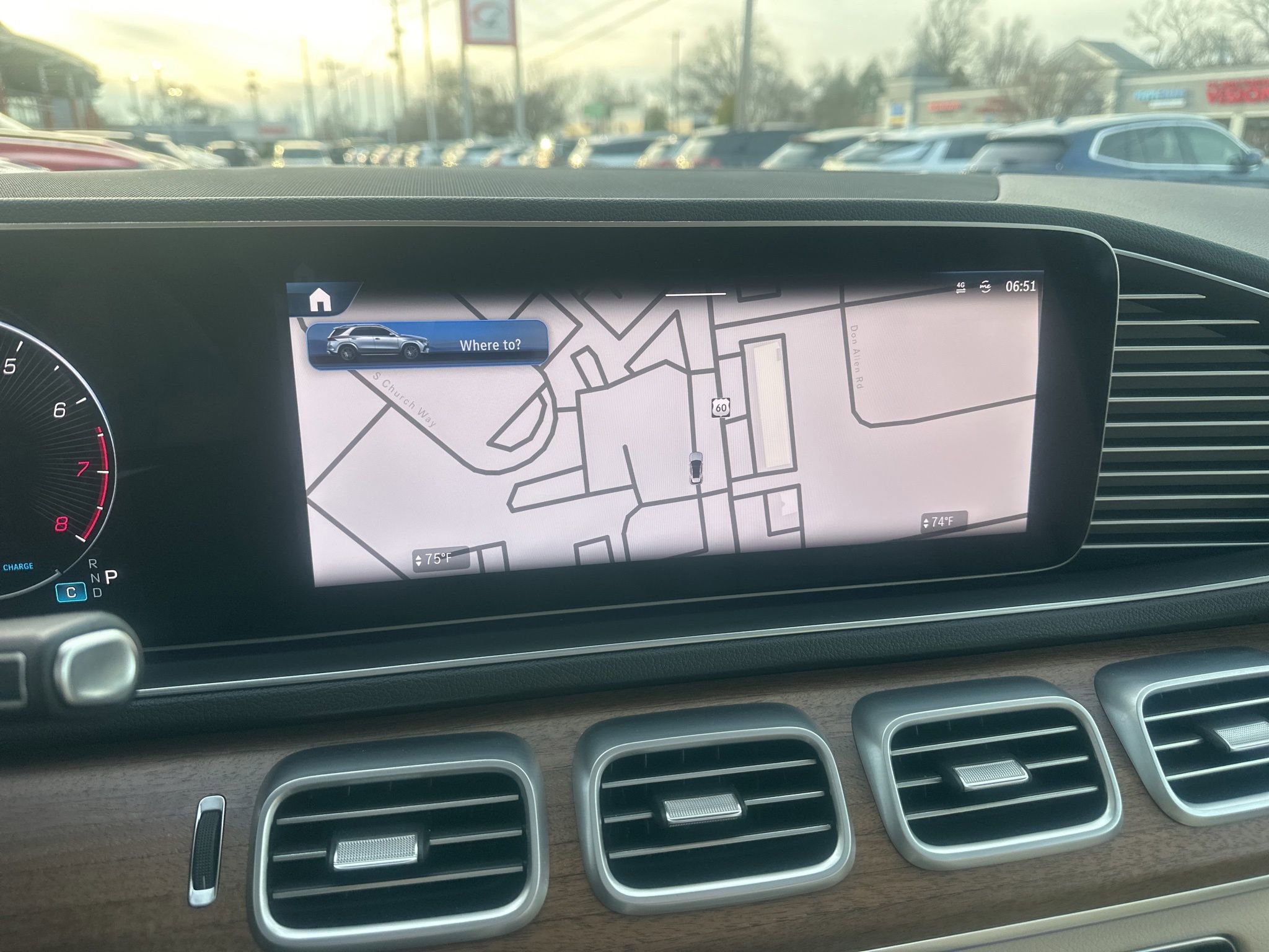 Used 2025 Mercedes-Benz GLE 350 4MATIC image 27