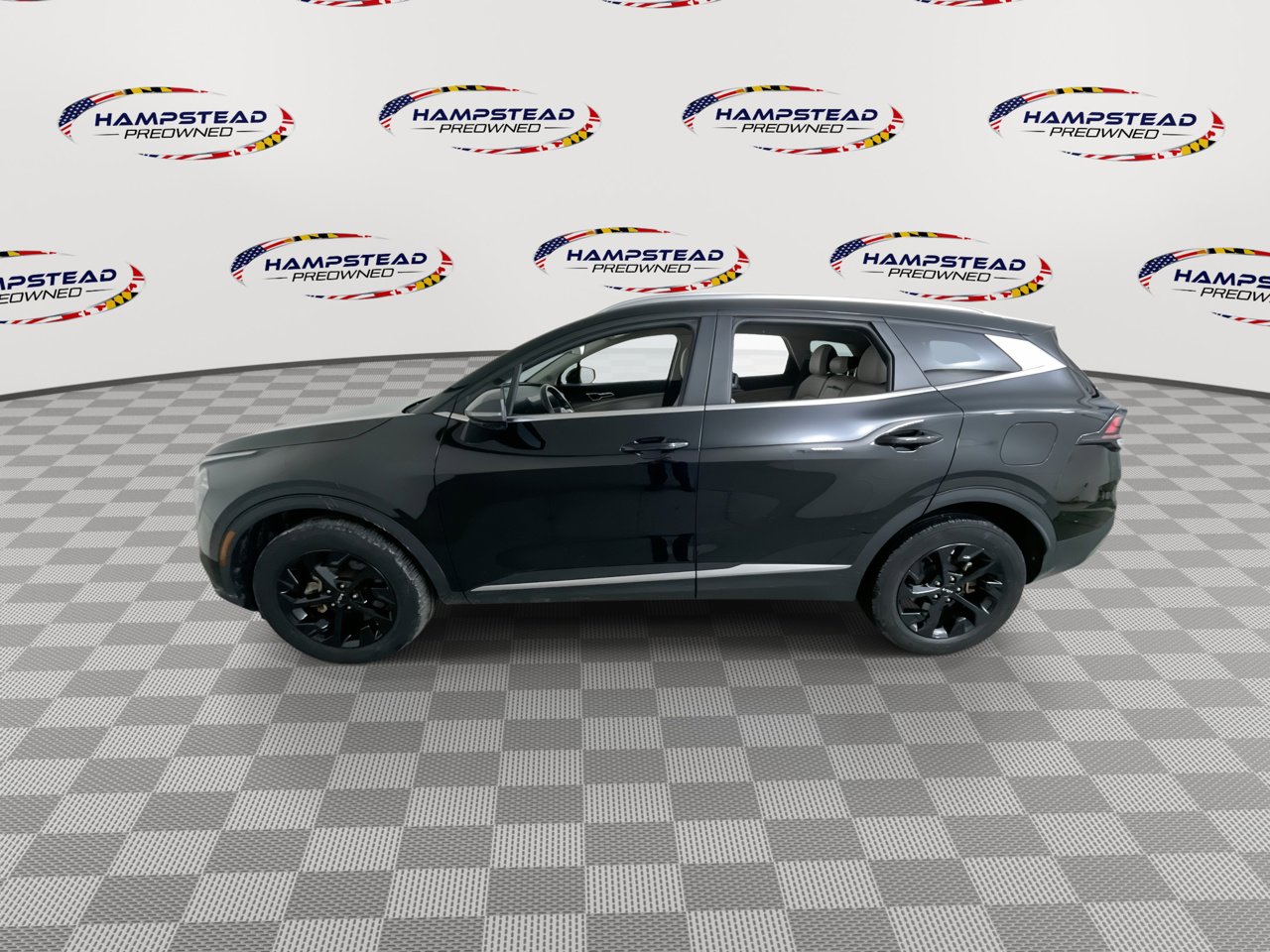 Used 2023 Kia Sportage EX AWD/4WD image 5