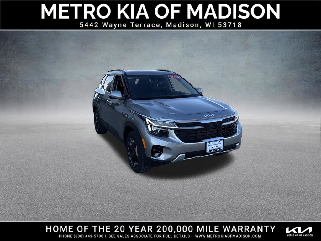 Used 2025 Kia Seltos EX w/ EX Sunroof Package AWD/4WD image 8