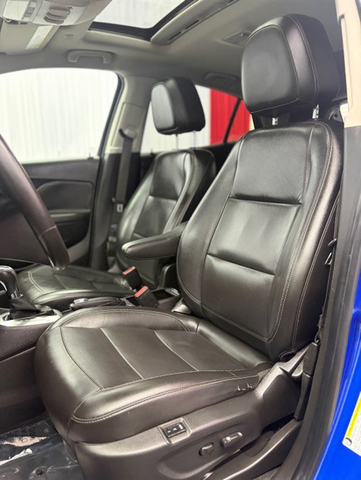 Used 2016 Buick Encore Premium AWD/4WD image 12