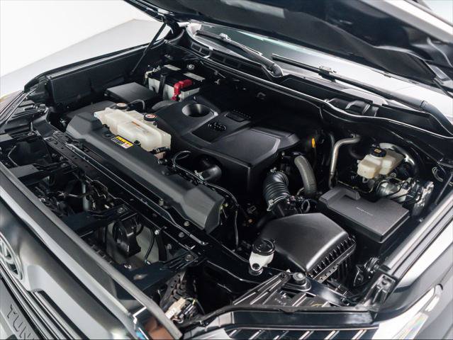 Used 2024 Toyota Tundra Limited AWD/4WD image 10