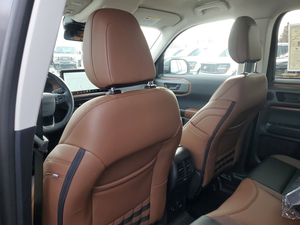 New 2025 Ford Bronco Sport Outer Banks w/ Sasquatch Outer Banks Package AWD/4WD image 31