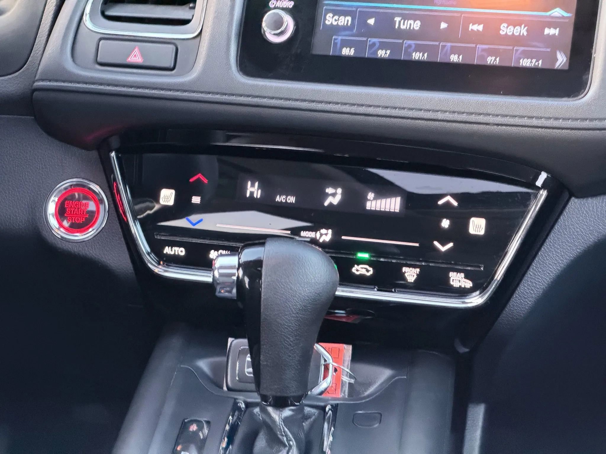 Used 2022 Honda HR-V EX image 35