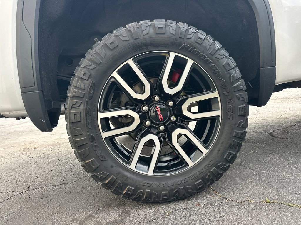 Used 2022 GMC Sierra 1500 AT4 w/ AT4 Preferred Package AWD/4WD image 18