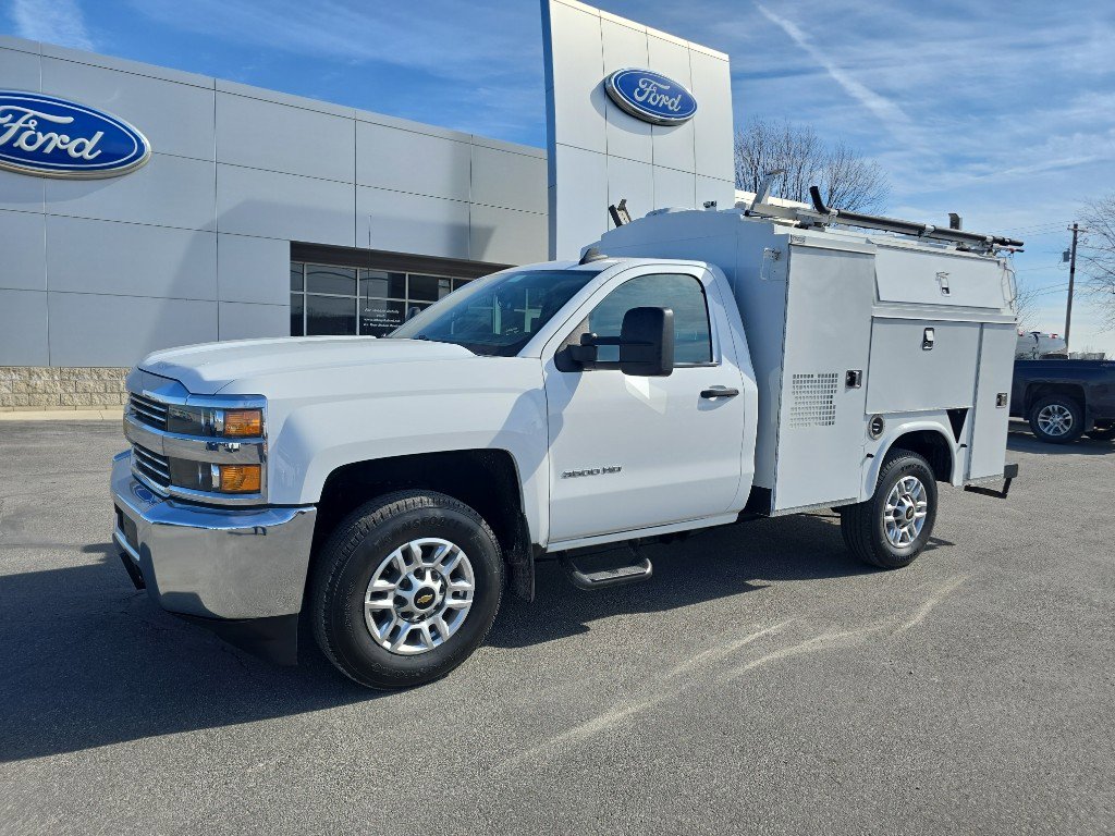 Used 2015 Chevrolet Silverado 3500 W/T image 3