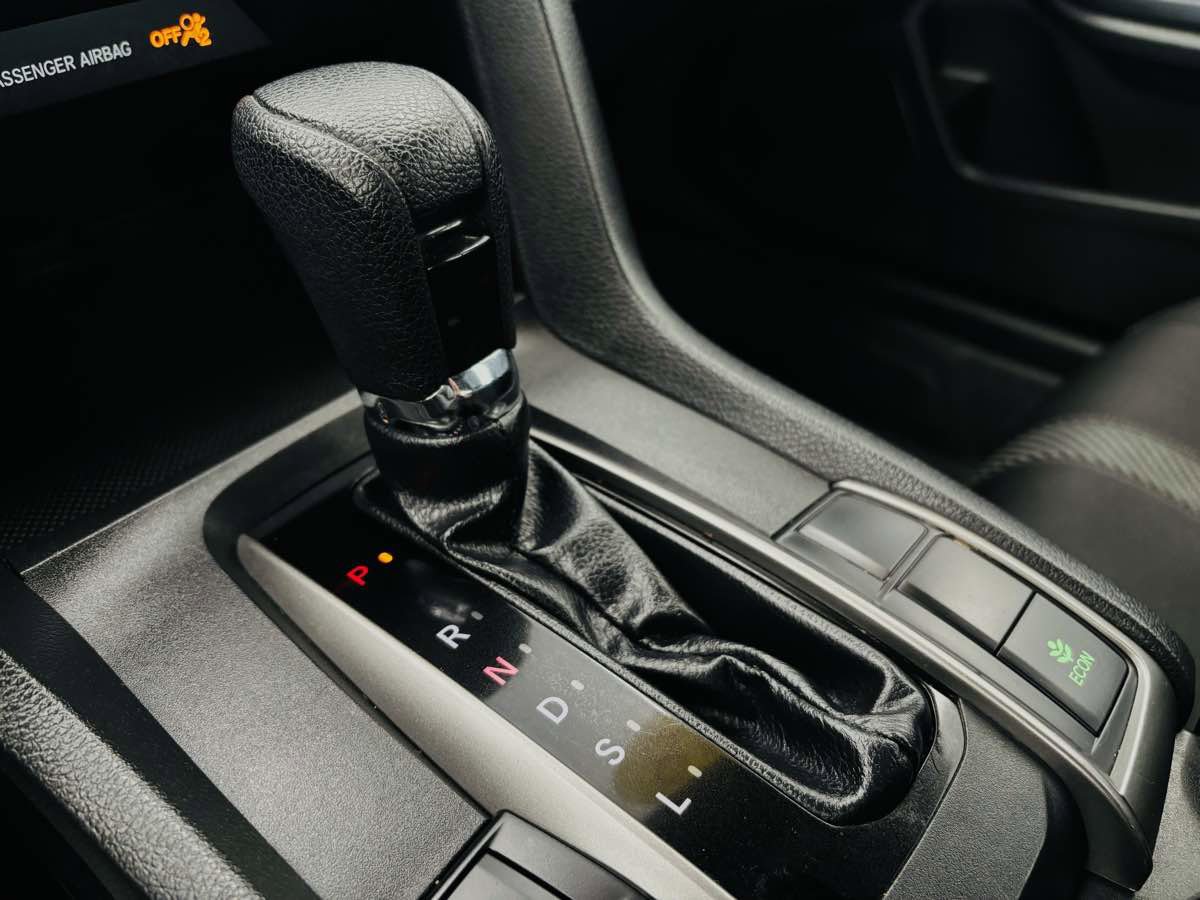 Used 2018 Honda Civic LX image 46