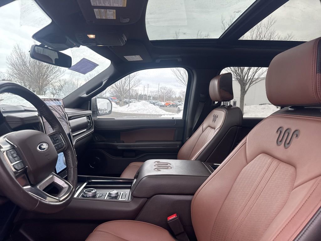 Used 2022 Ford Expedition King Ranch image 18