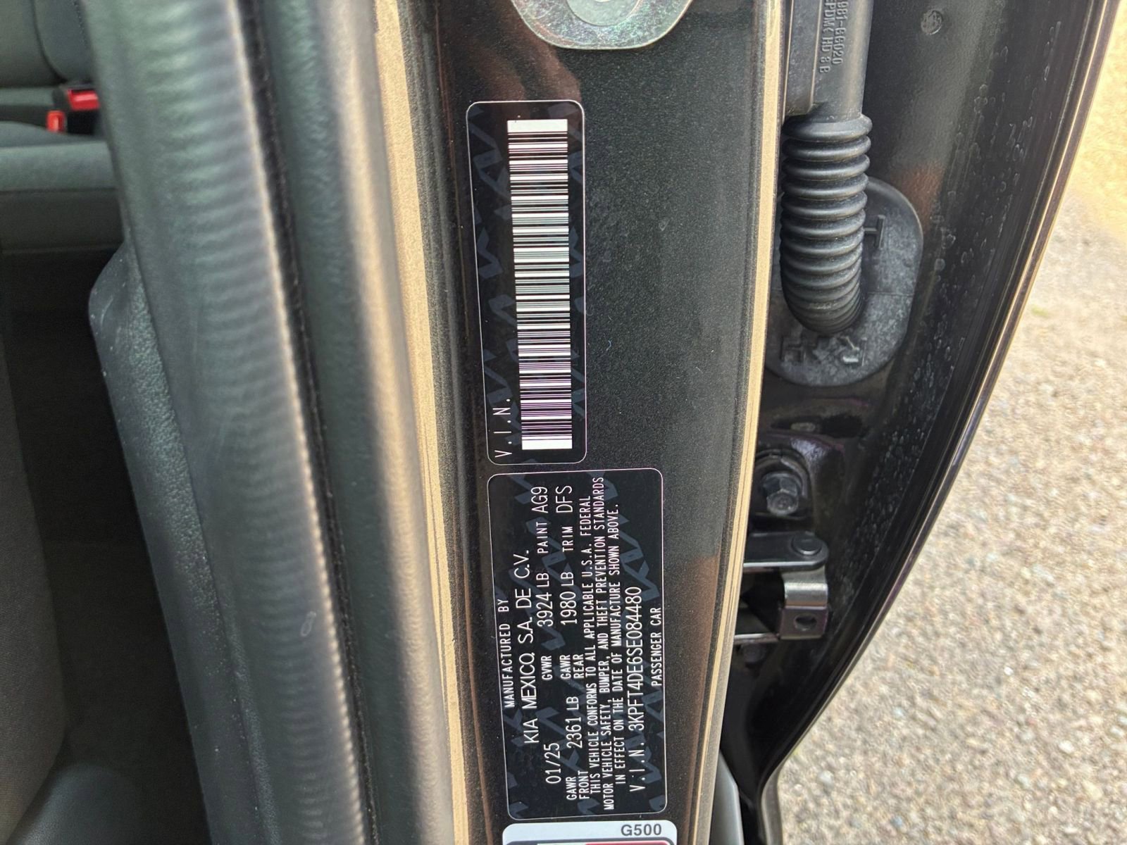 Used 2025 Kia K4 LXS image 28