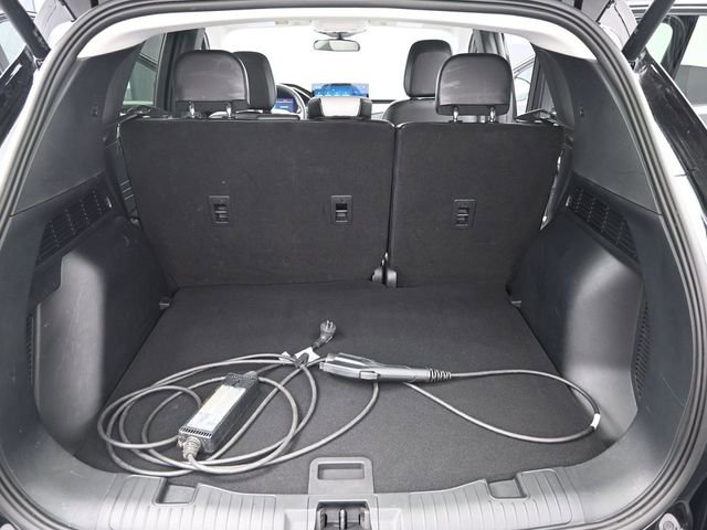 Used 2025 Ford Escape SE image 28