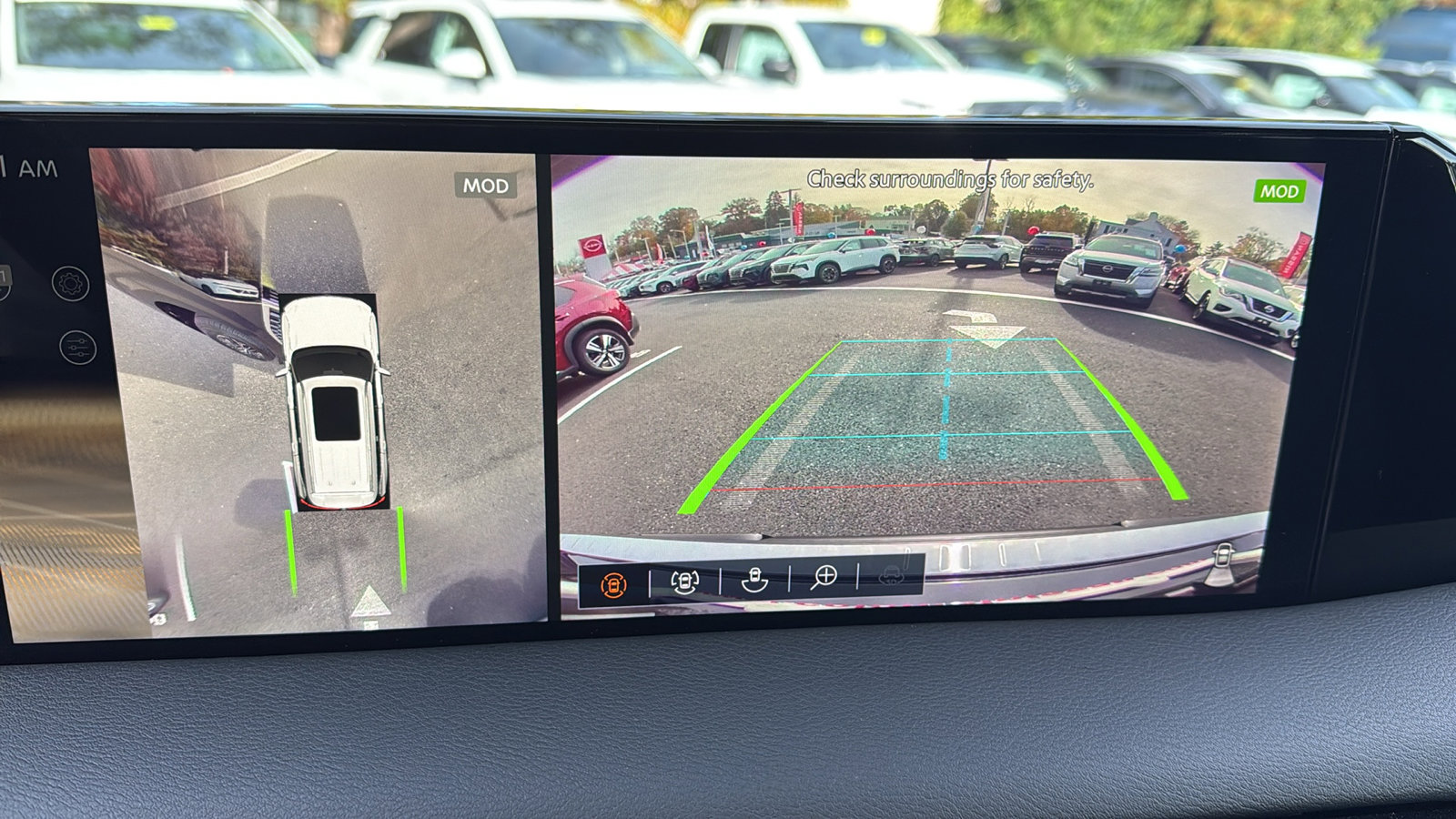 Certified 2025 Nissan Armada Platinum w/ Convenience Package image 14