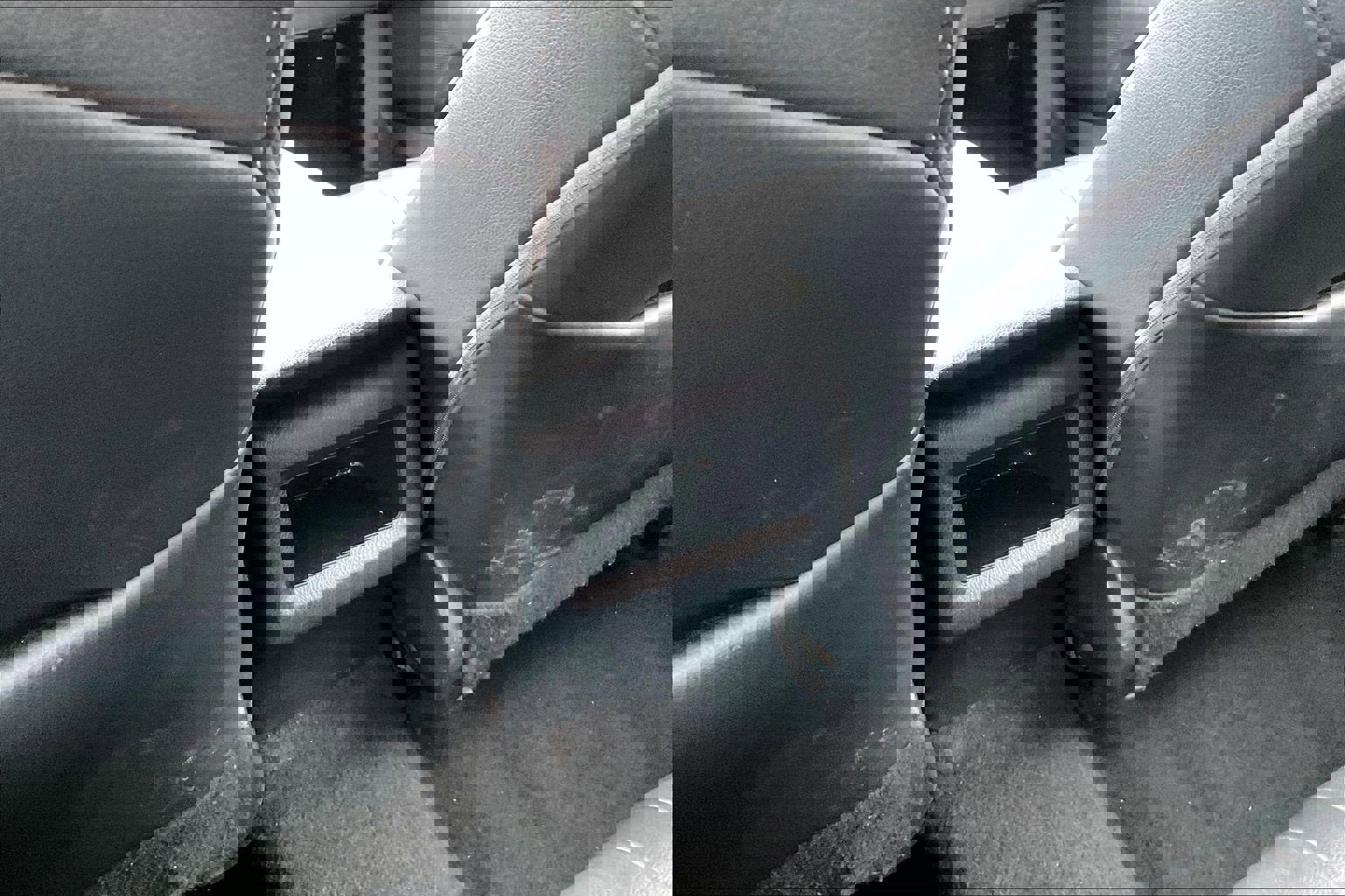 Used 2021 Toyota Camry SE image 33