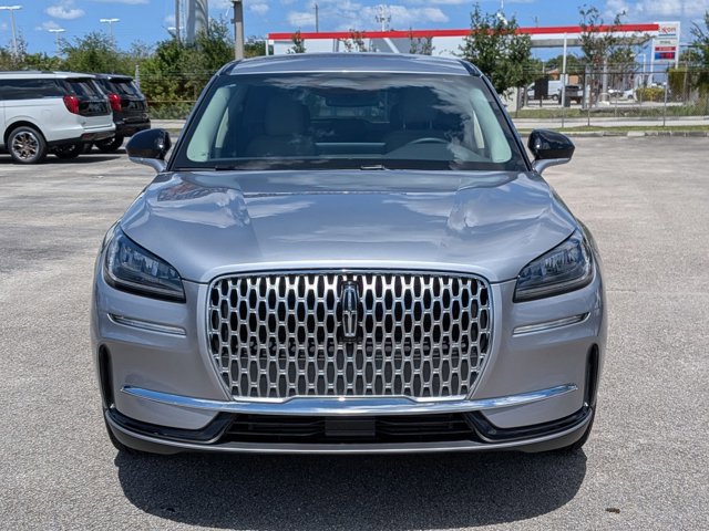 Used 2023 Lincoln Corsair FWD image 2