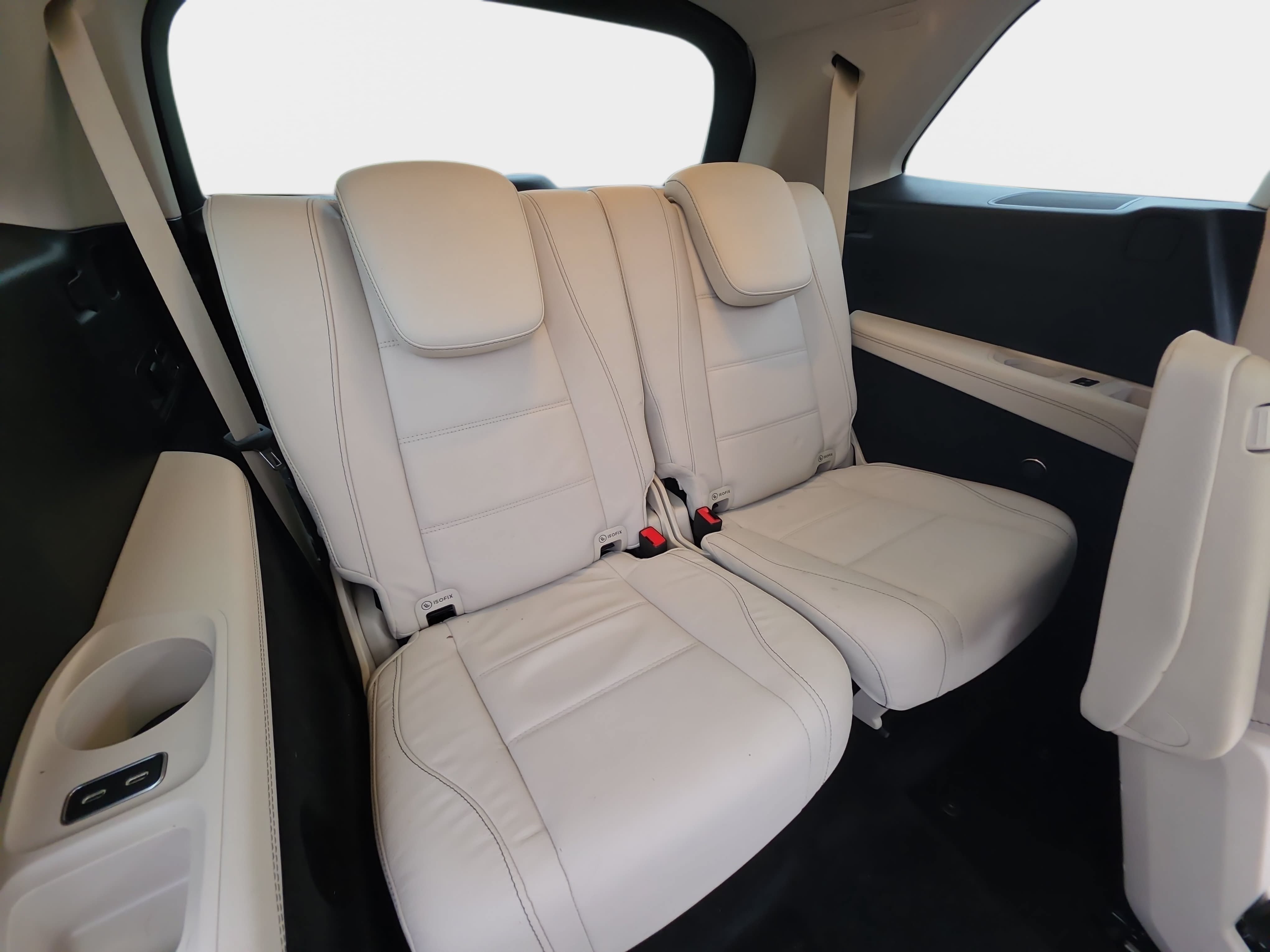 Used 2024 Mercedes-Benz GLS 450 4MATIC image 12