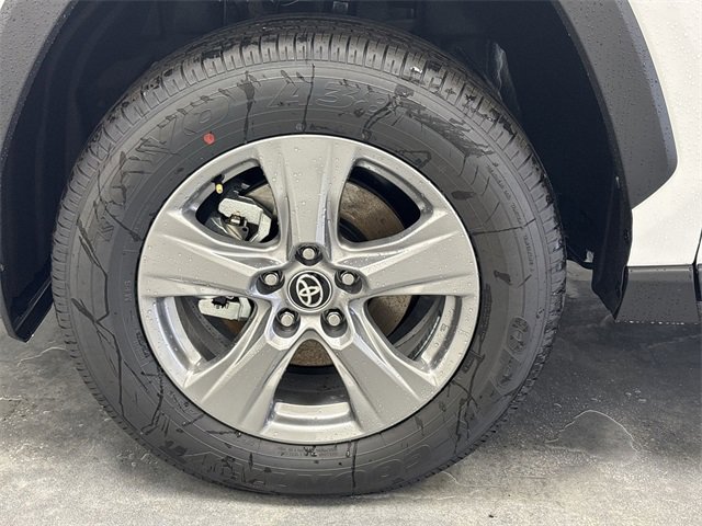 Used 2025 Toyota RAV4 LE image 11