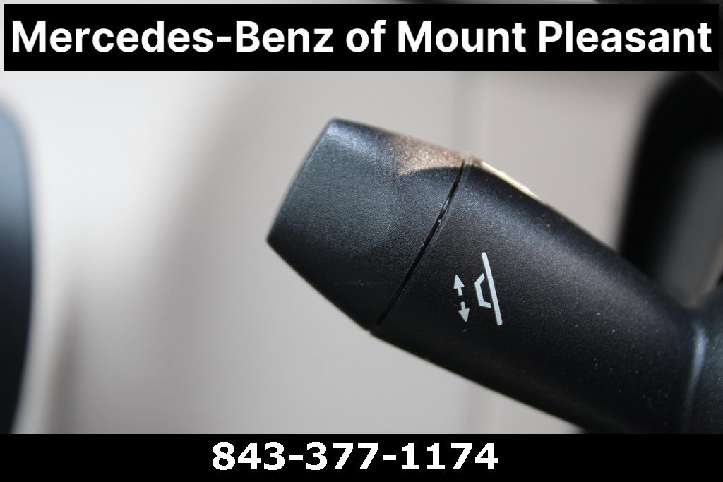 Used 2022 Mercedes-Benz GLC 300 4MATIC w/ Driver Assistance Package image 30