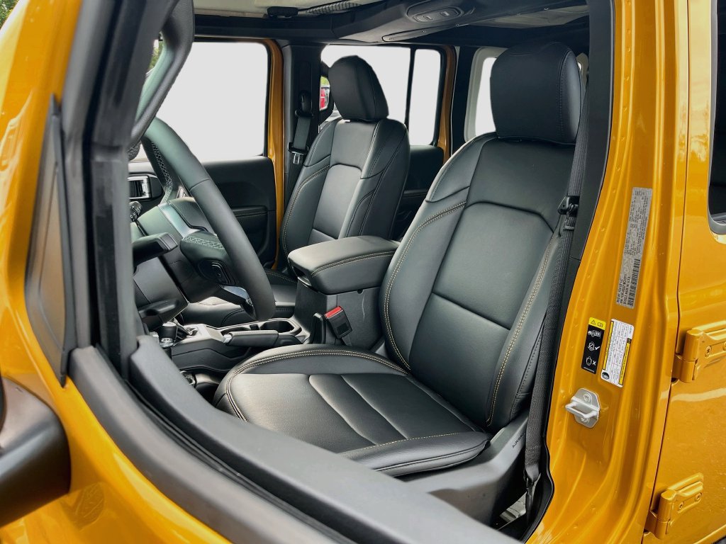 New 2026 Jeep Wrangler Unlimited Sahara AWD/4WD image 21