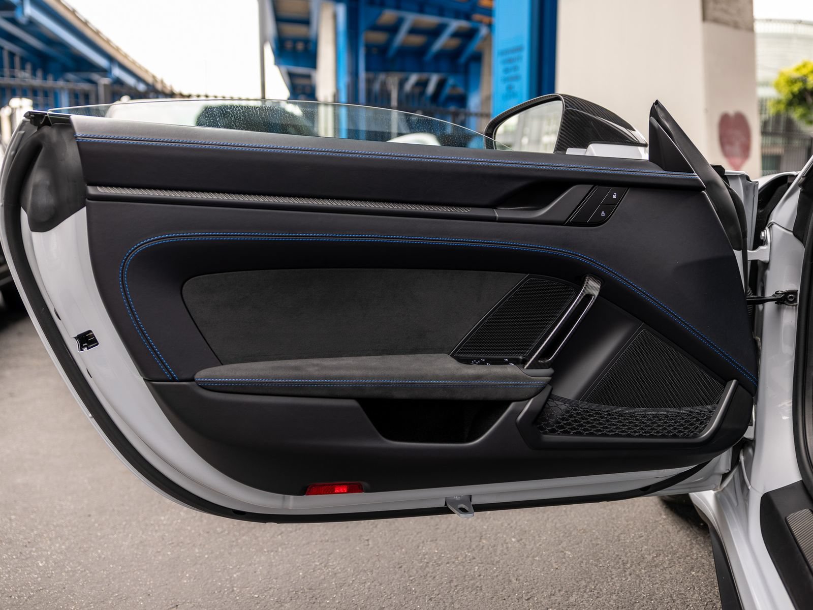Certified 2025 Porsche 911 GT3 RWD image 44