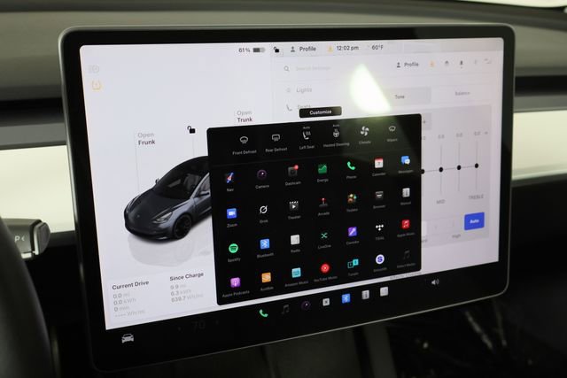 Used 2023 Tesla Model 3 Performance image 34