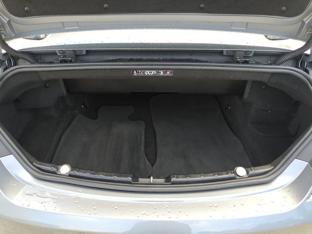 Used 2018 BMW M6 Convertible RWD image 9