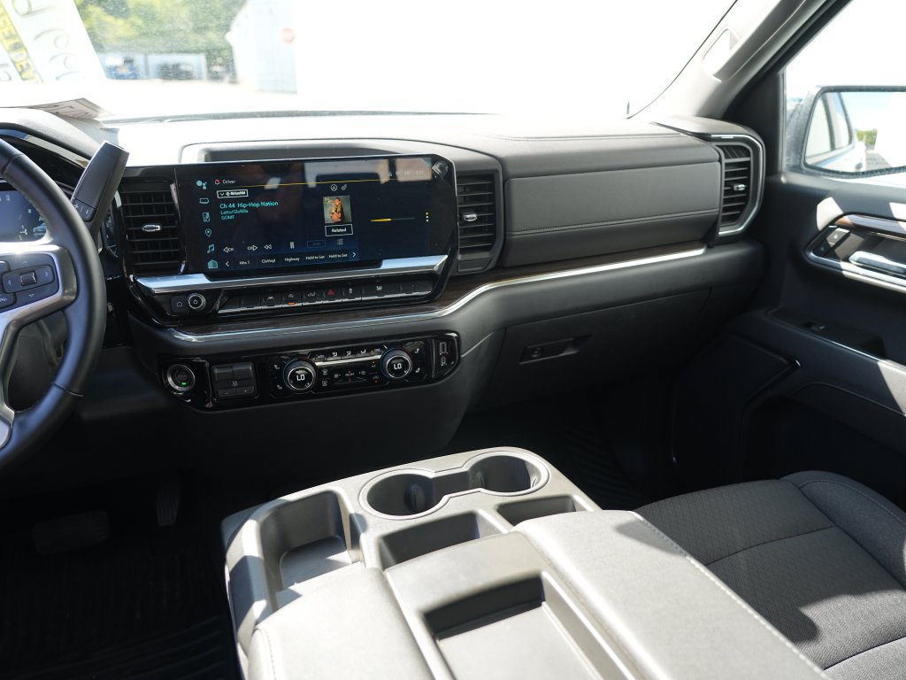 Certified 2023 Chevrolet Silverado 1500 LT w/ Convenience Package II AWD/4WD image 21