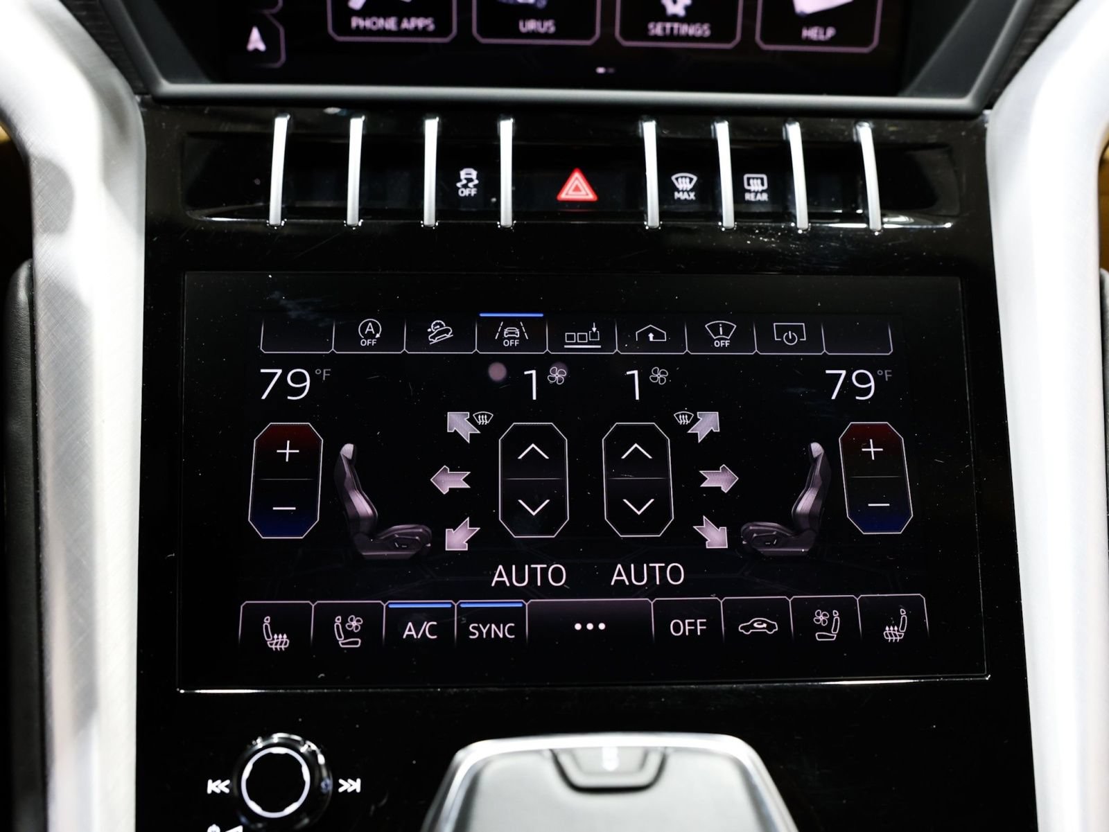 Used 2019 Lamborghini Urus AWD/4WD image 55