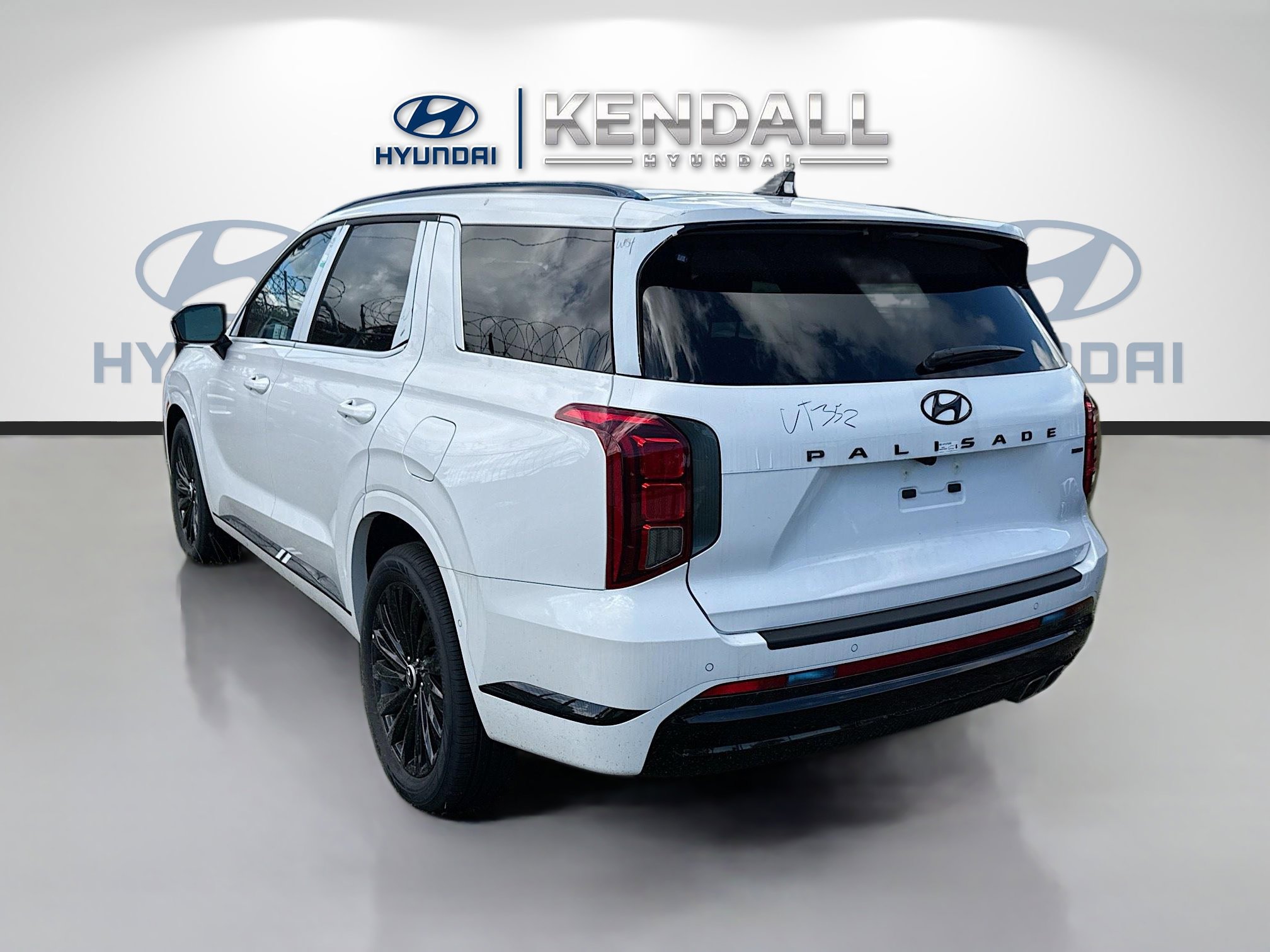 New 2025 Hyundai Palisade Calligraphy image 4