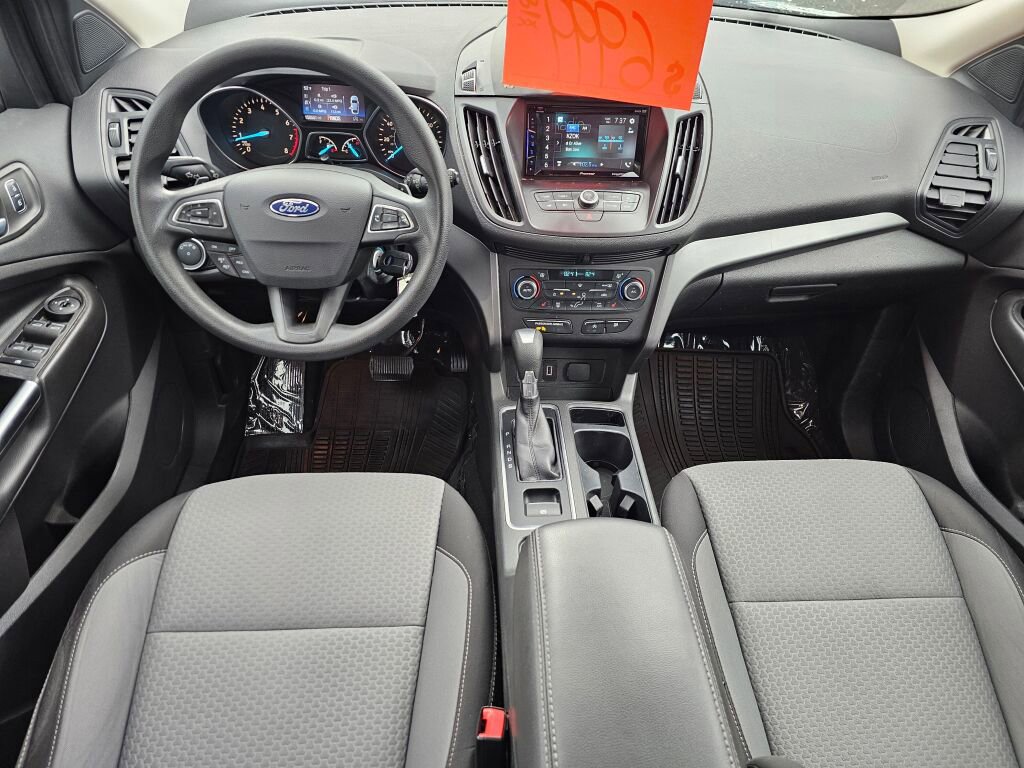 Used 2017 Ford Escape SE w/ Equipment Group 201A image 24