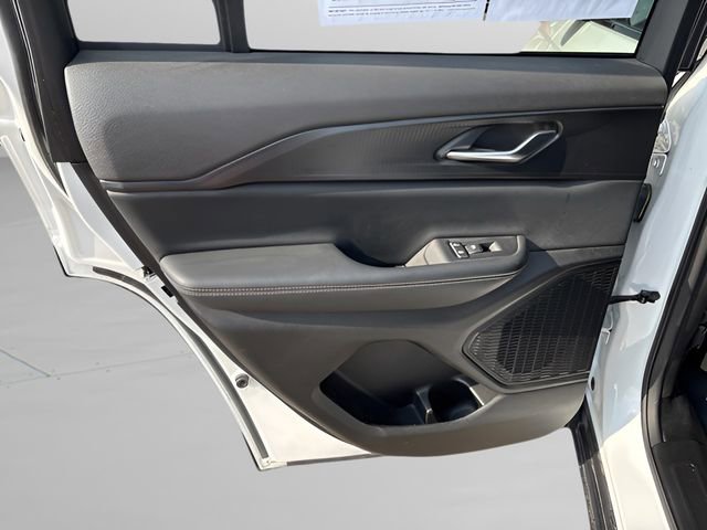 Used 2023 Jeep Grand Cherokee Laredo w/ Luxury Tech Group I image 21