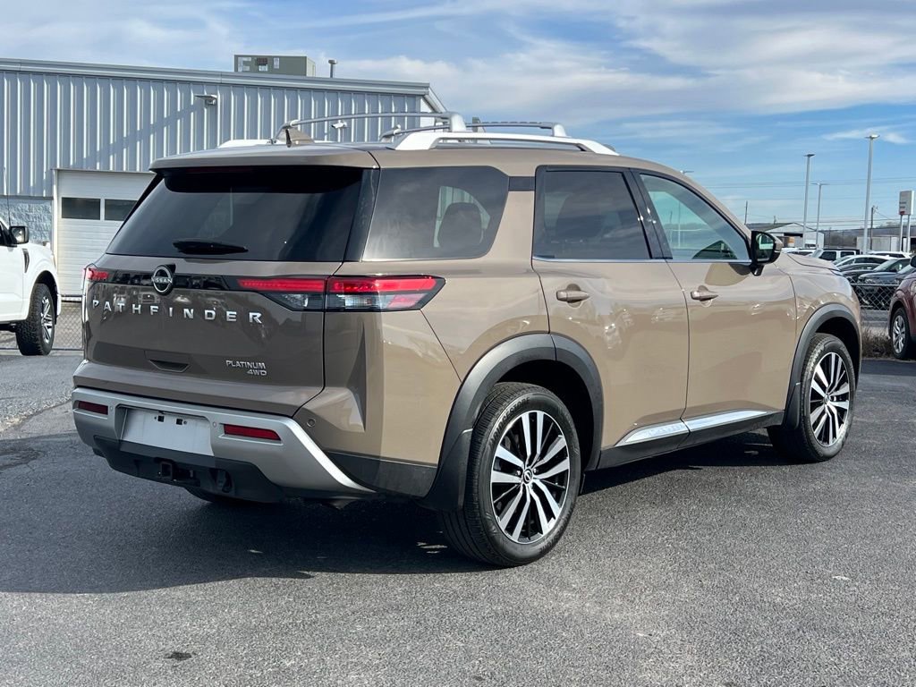 Used 2024 Nissan Pathfinder Platinum w/ Cargo Package image 5