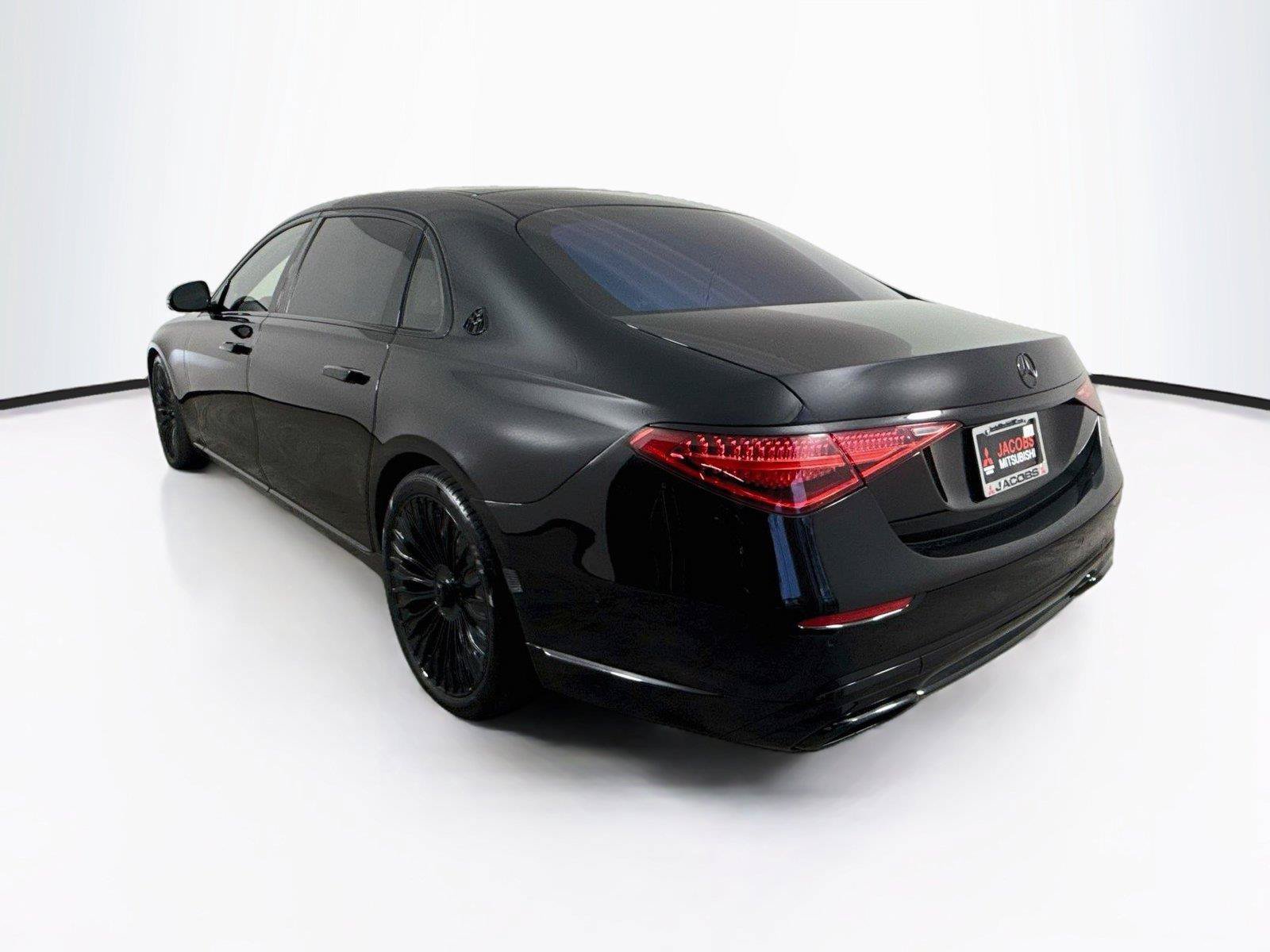 Used 2022 Mercedes-Benz Maybach S 580 4MATIC image 3