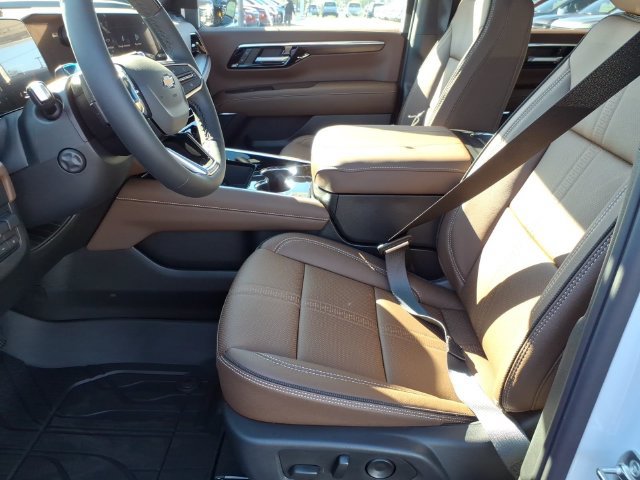 New 2027 Chevrolet Suburban High Country AWD/4WD image 6