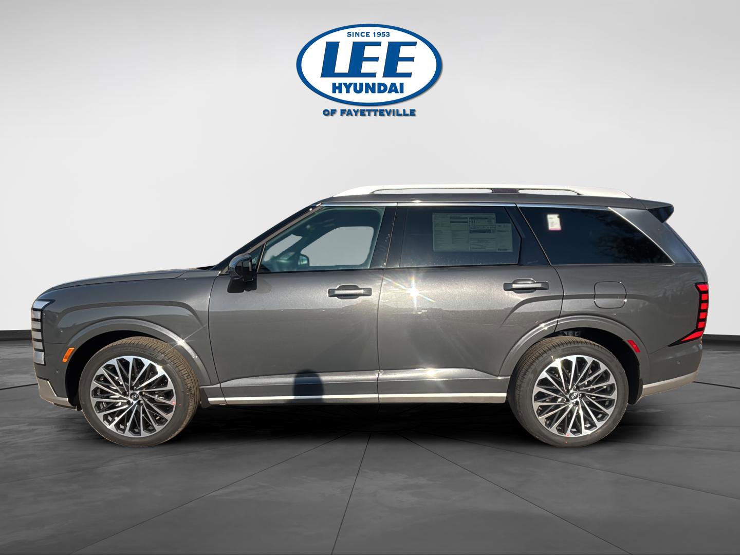 New 2026 Hyundai Palisade Calligraphy image 3