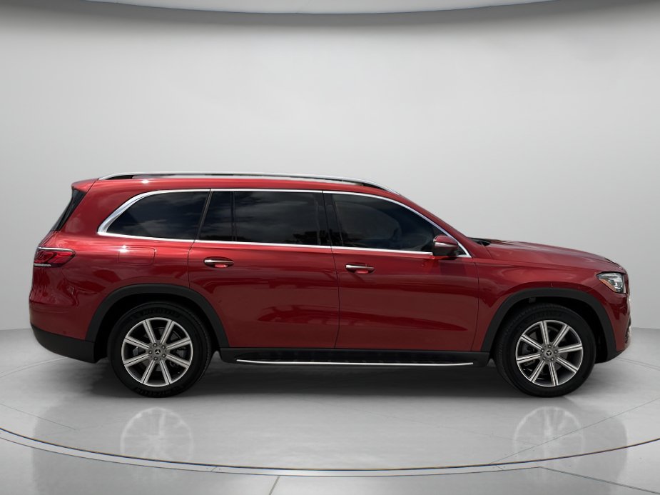 Used 2023 Mercedes-Benz GLS 450 4MATIC image 2