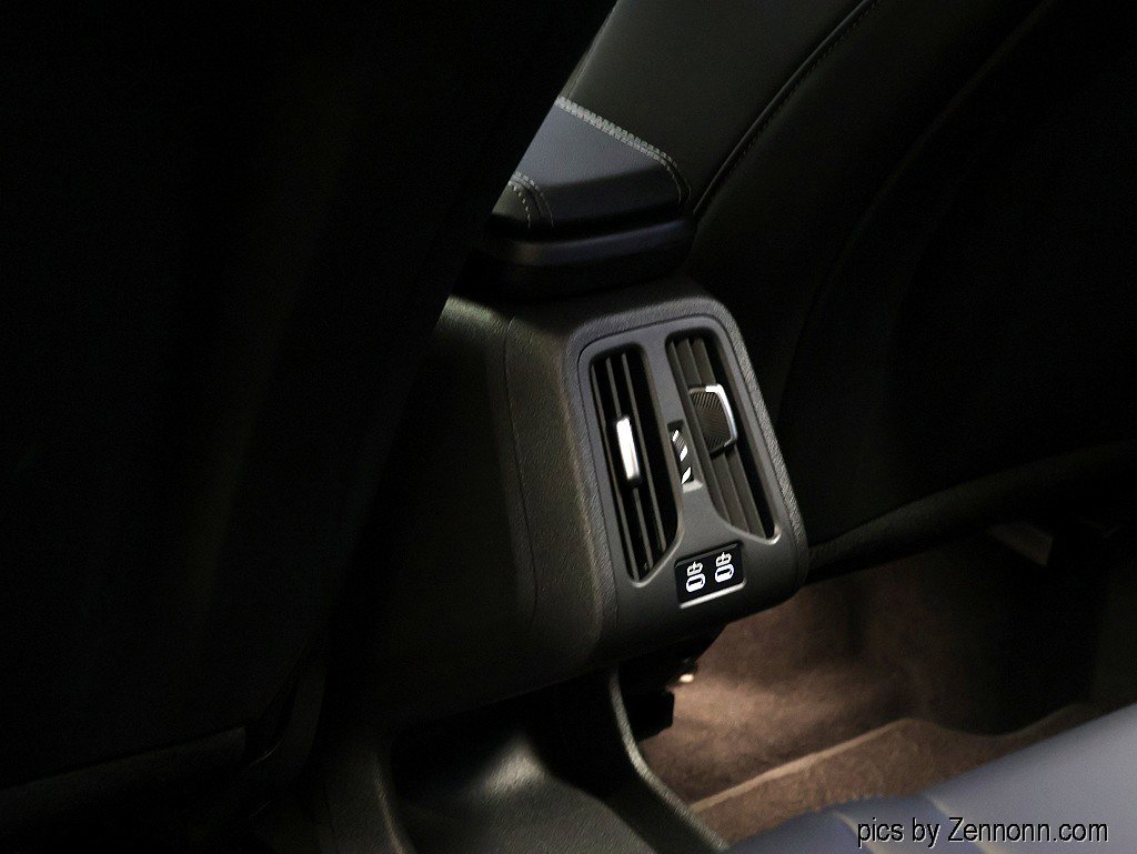 Certified 2025 BMW X1 xDrive28i image 14