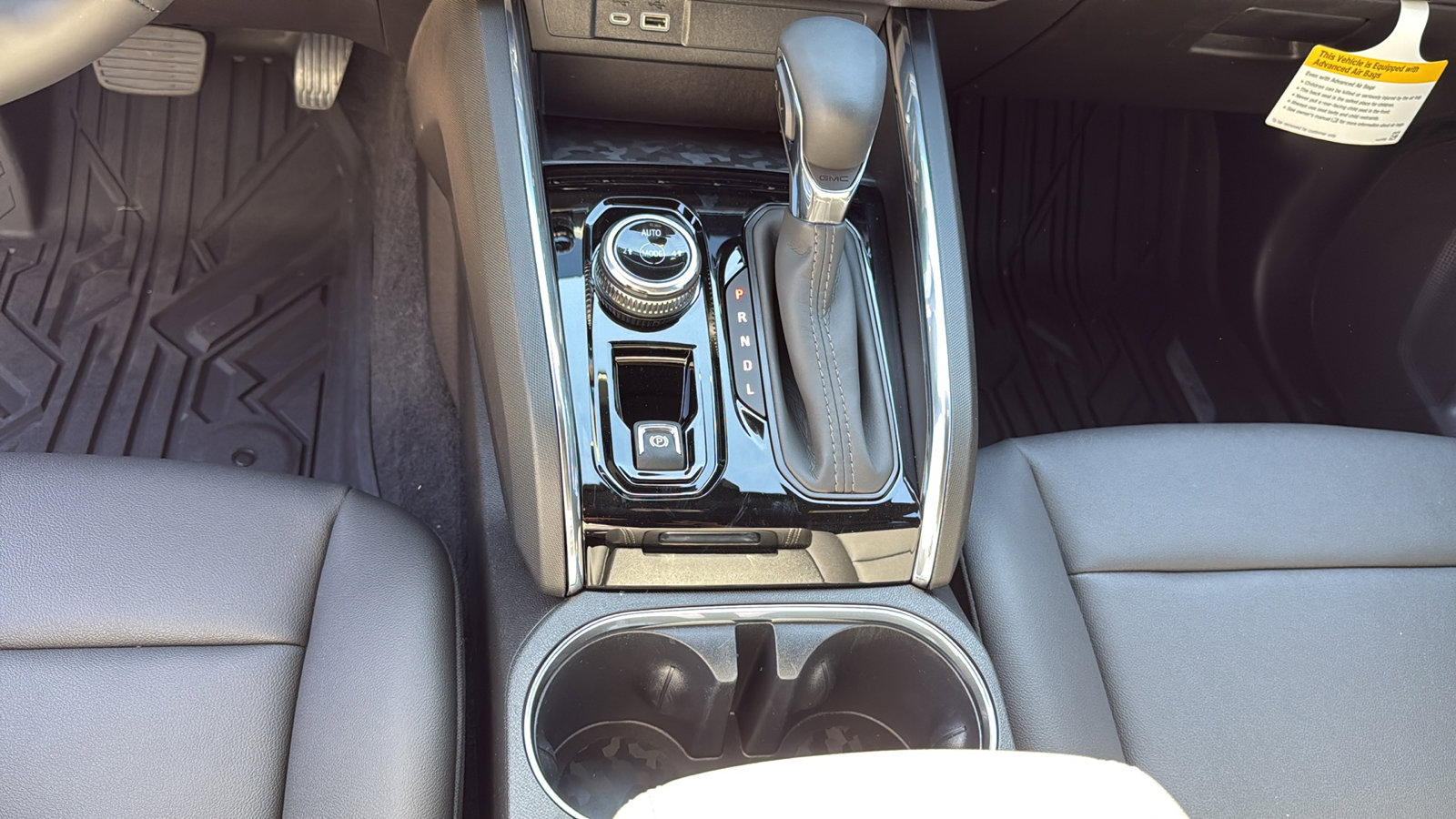 New 2026 GMC Canyon Elevation w/ Convenience Package image 18