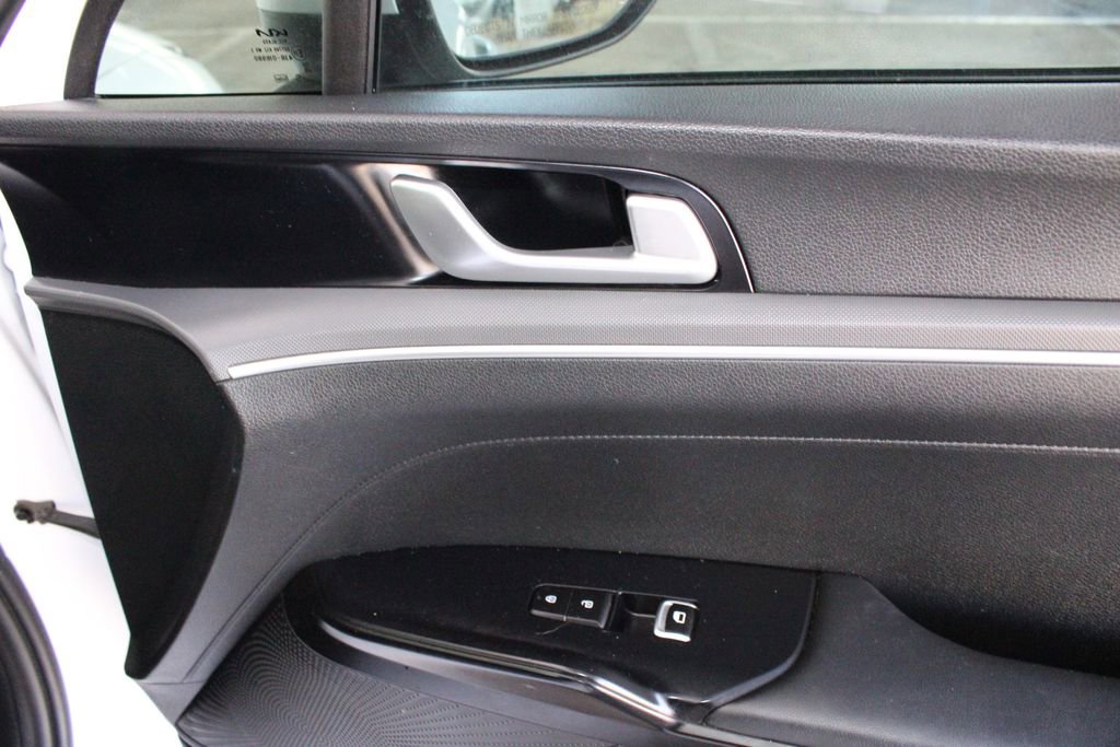 Used 2022 Kia K5 LXS image 41