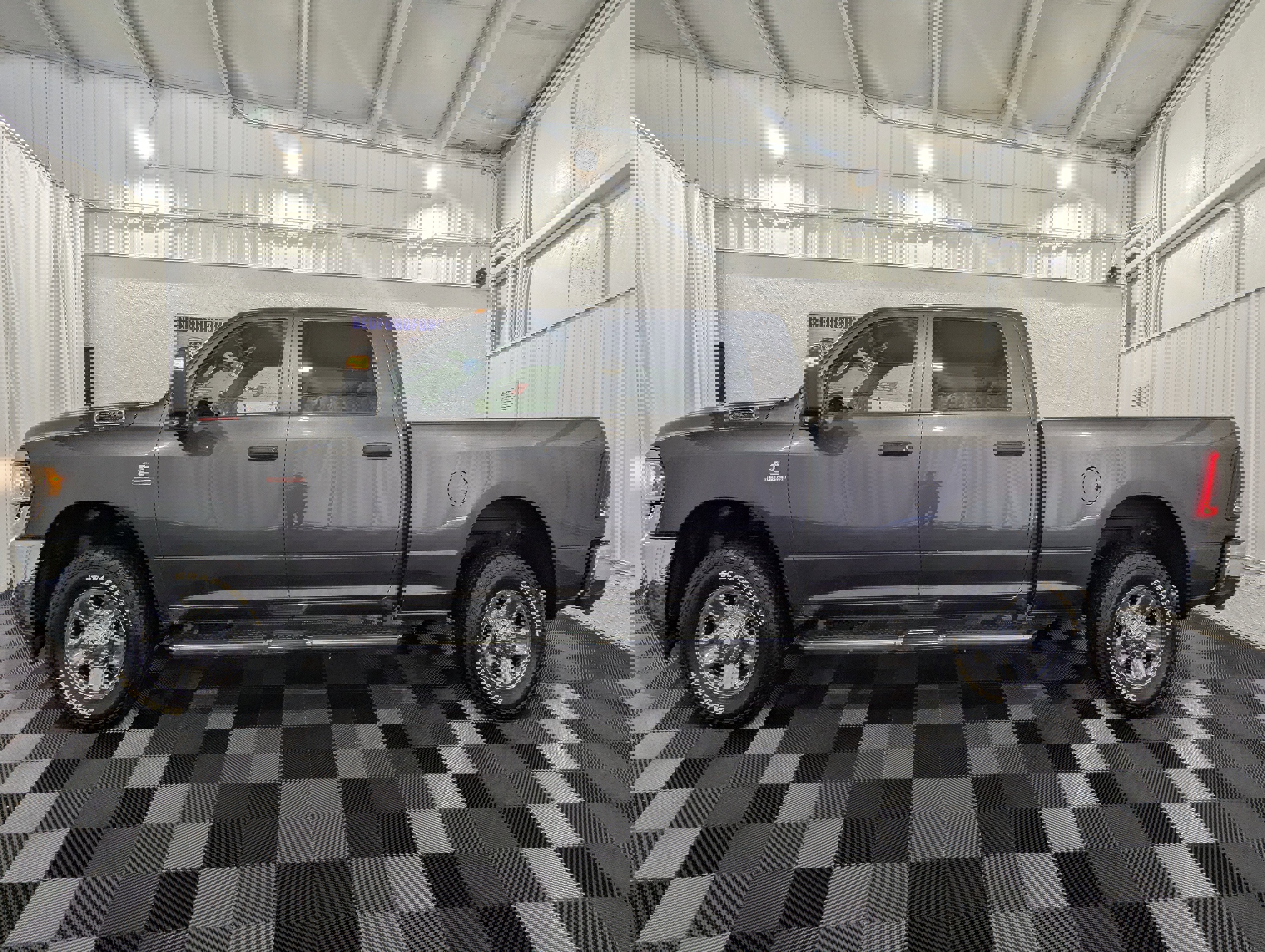 Used 2024 RAM 2500 Tradesman w/ Chrome Appearance Group image 2