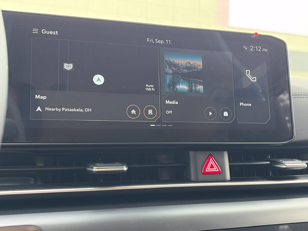 New 2027 Kia Carnival FWD image 18