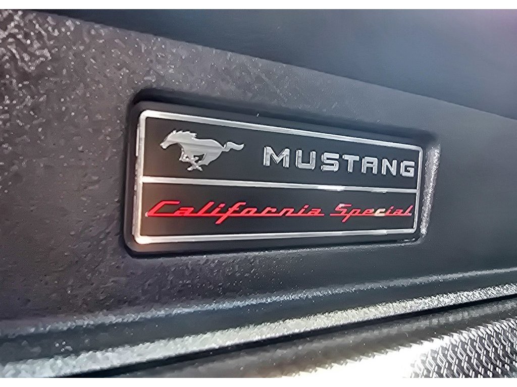 Used 2021 Ford Mustang GT Premium w/ Equipment Group 401A RWD image 26