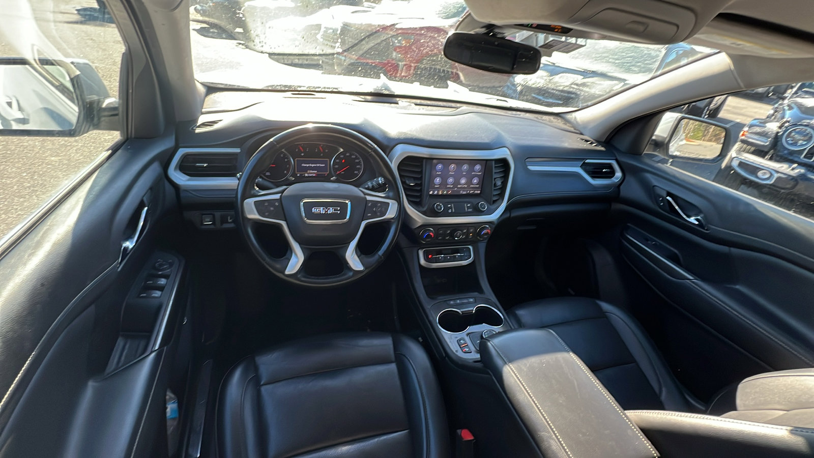 Used 2023 GMC Acadia SLT image 24