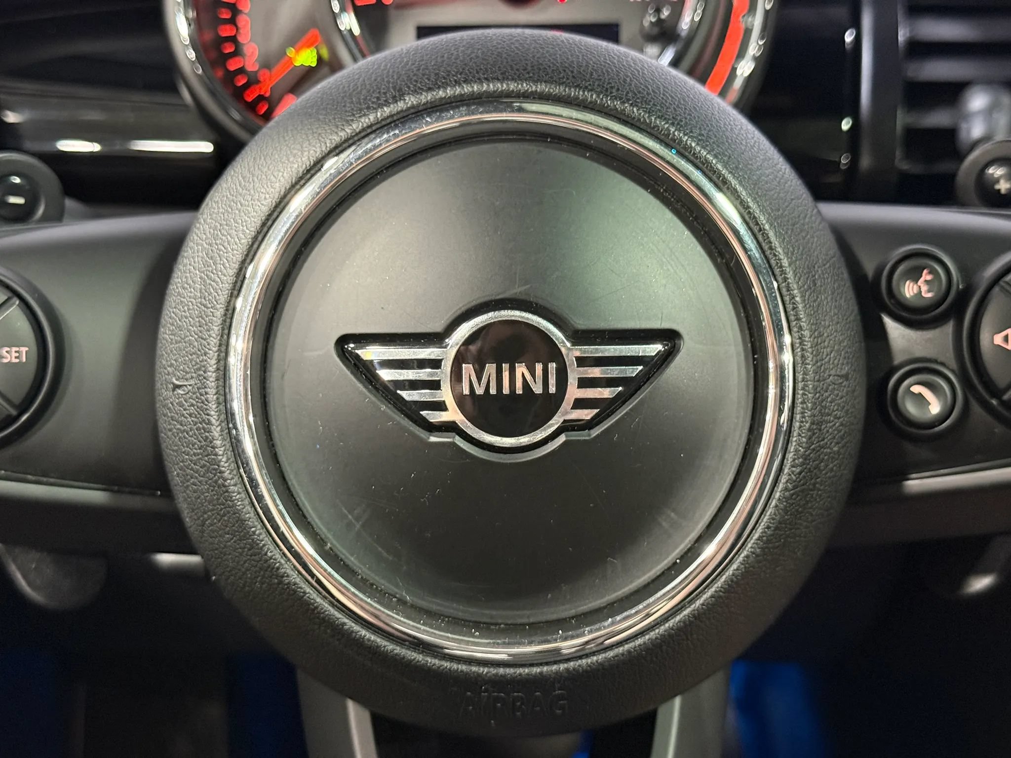 Used 2019 MINI Cooper S w/ Signature Upholstery Package FWD image 26